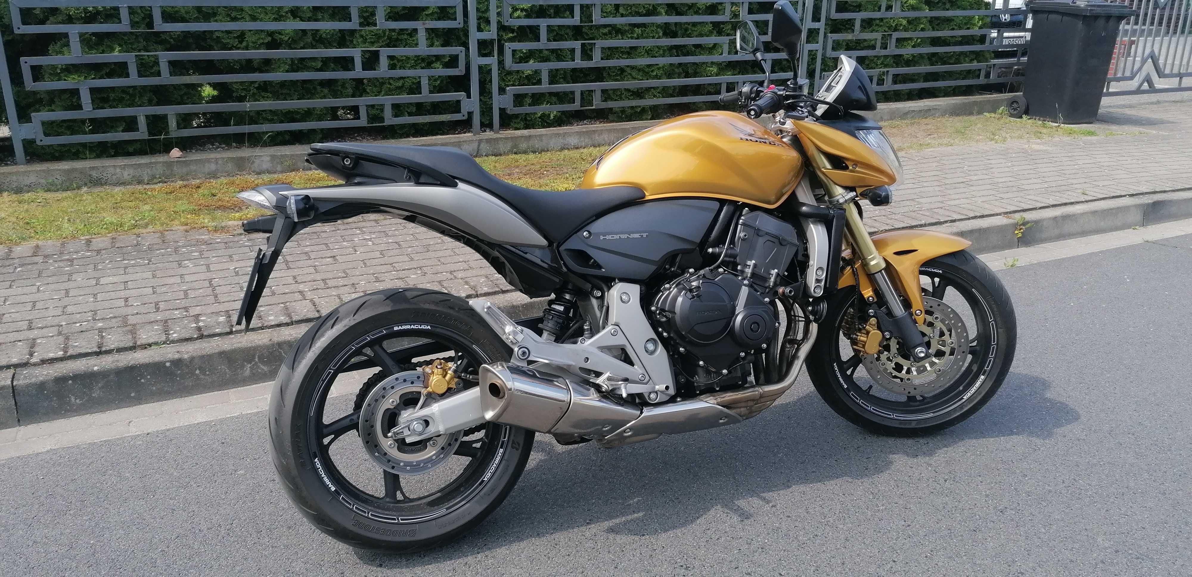 Honda Hornet pc41