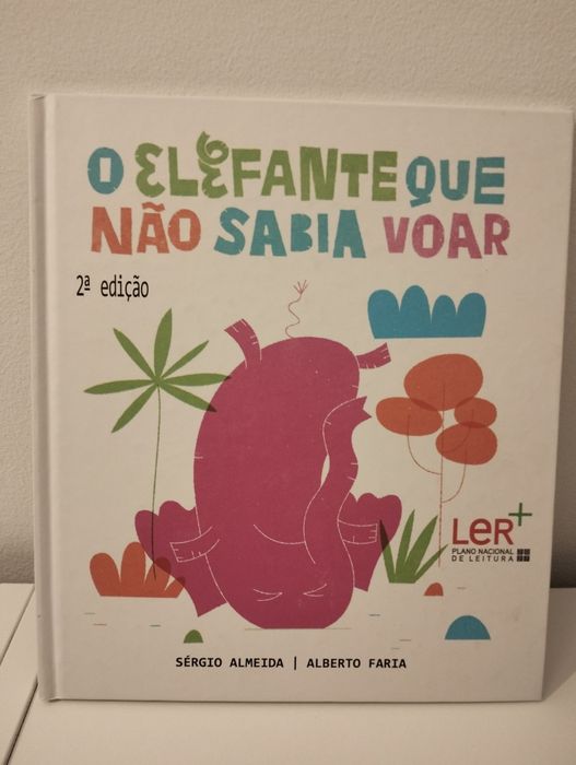Livros infantis em bom estado