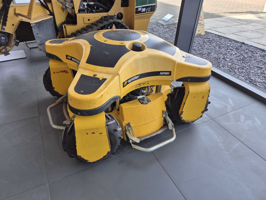 Kosiarka drogowa do poboczy Spider Mini II / 4X4 / okazja!