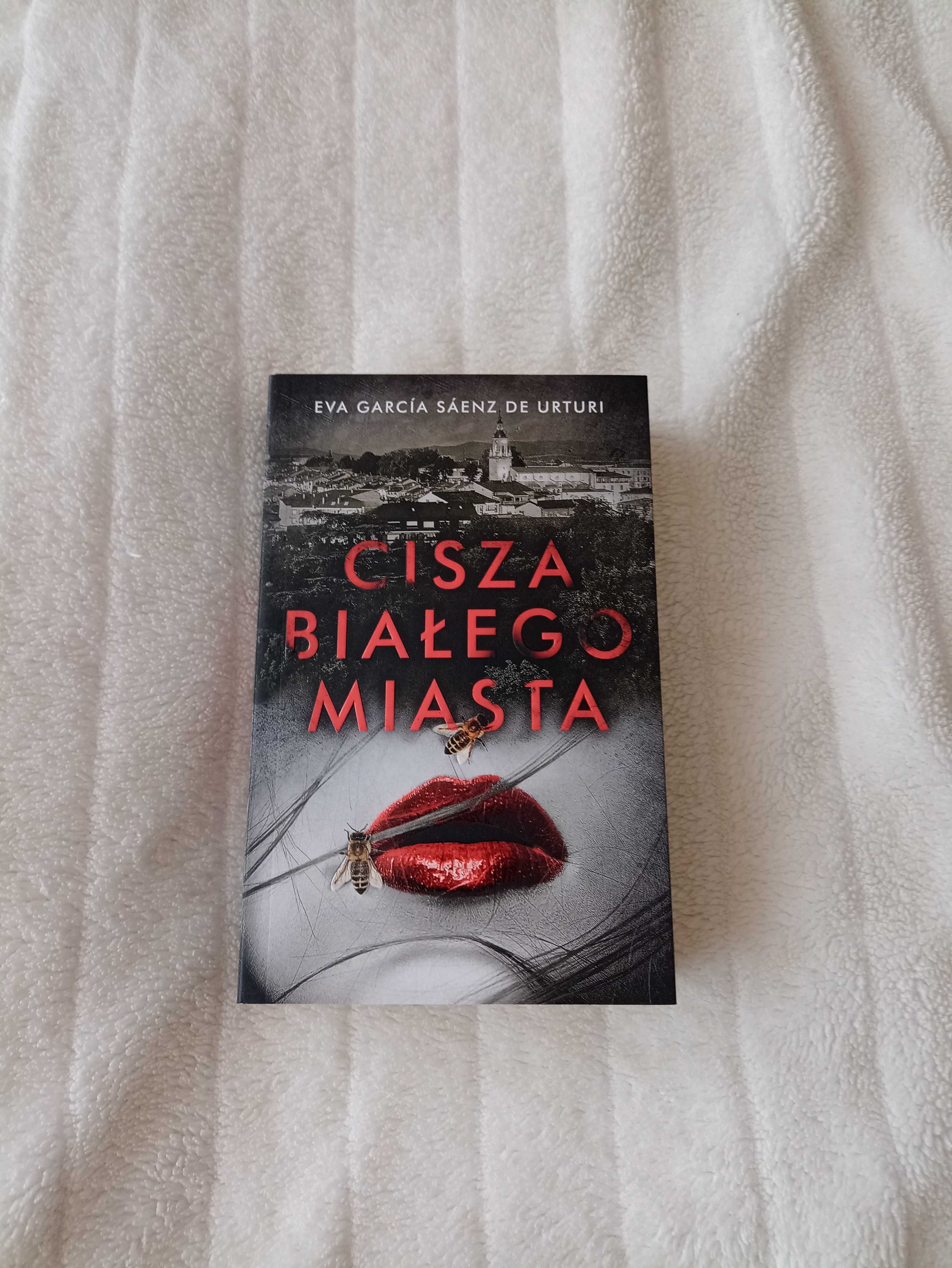 Książka 'Cisza białego miasta' Eva Garcia Saenz Się Urturi