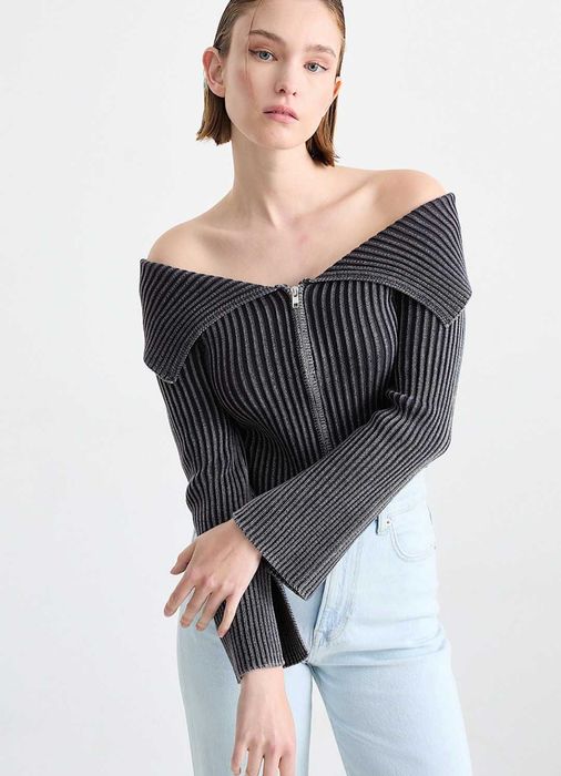 Кофта на молнии  C&A