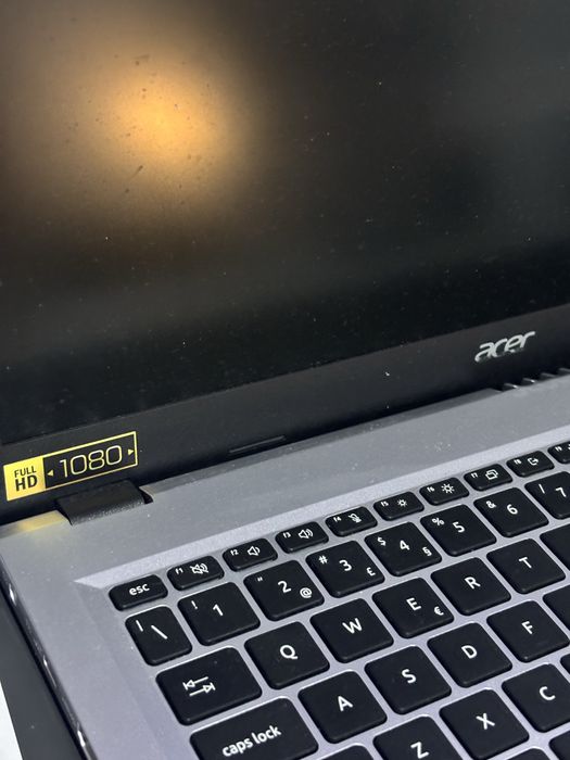 Portátil Acer Aspire Ryzen 5, 8GB RAM, 500GB, 15,6" Full HD, como novo