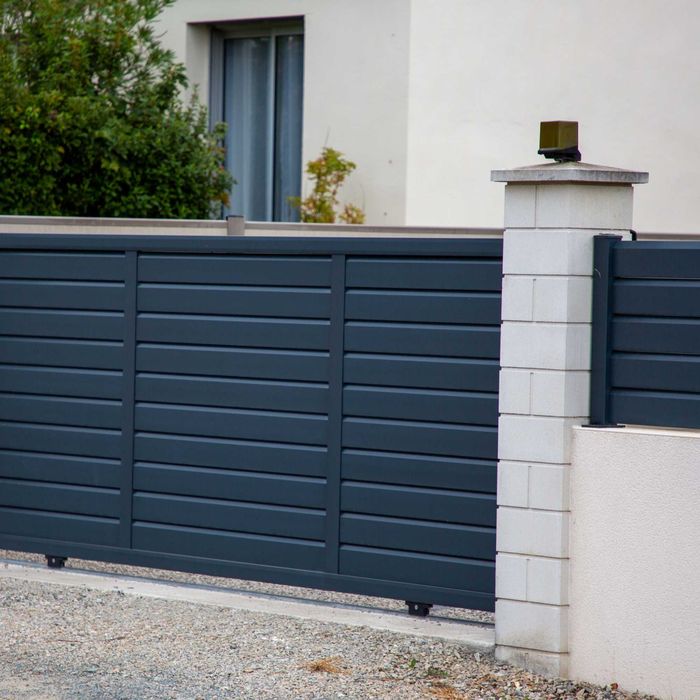 Будівельні роботи та ремонт Кам'янське. Майстер по ремонту квартир