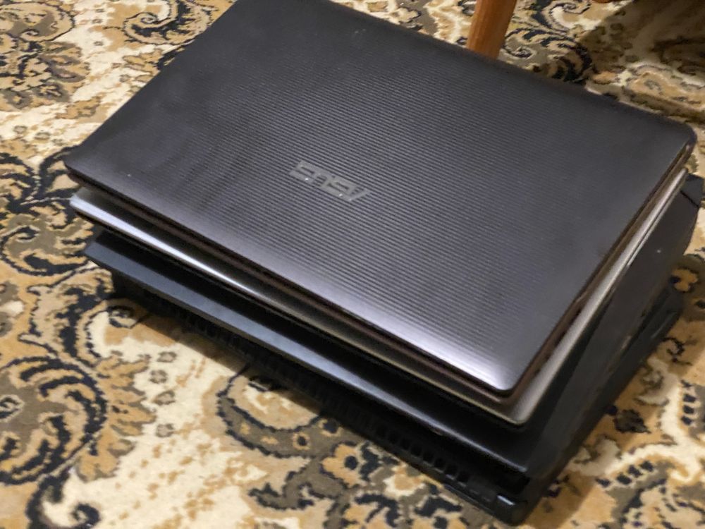 Laptopy / Asus / Acer / Mak