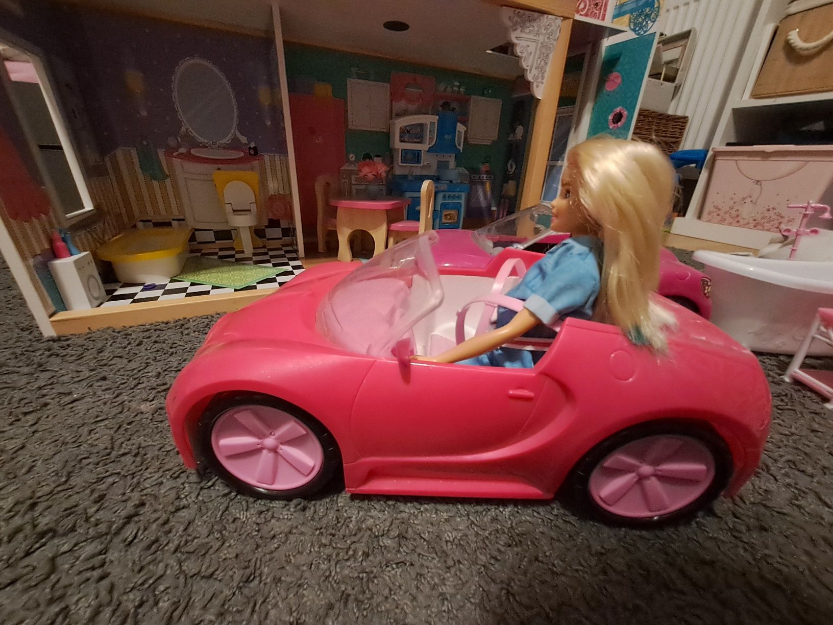 Samochód lalki Barbie -2 szt i akcesoria