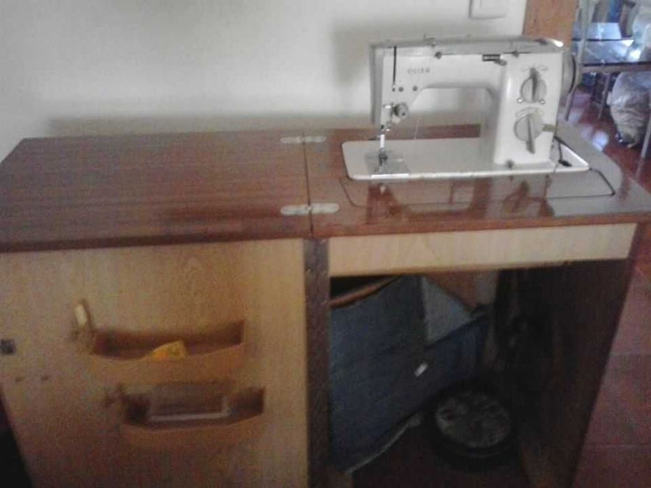 Máquina de costura