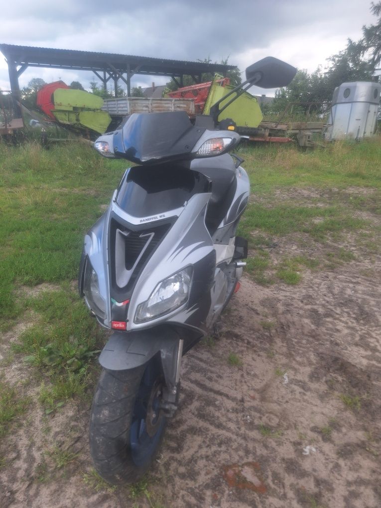 Aprilia sr factory