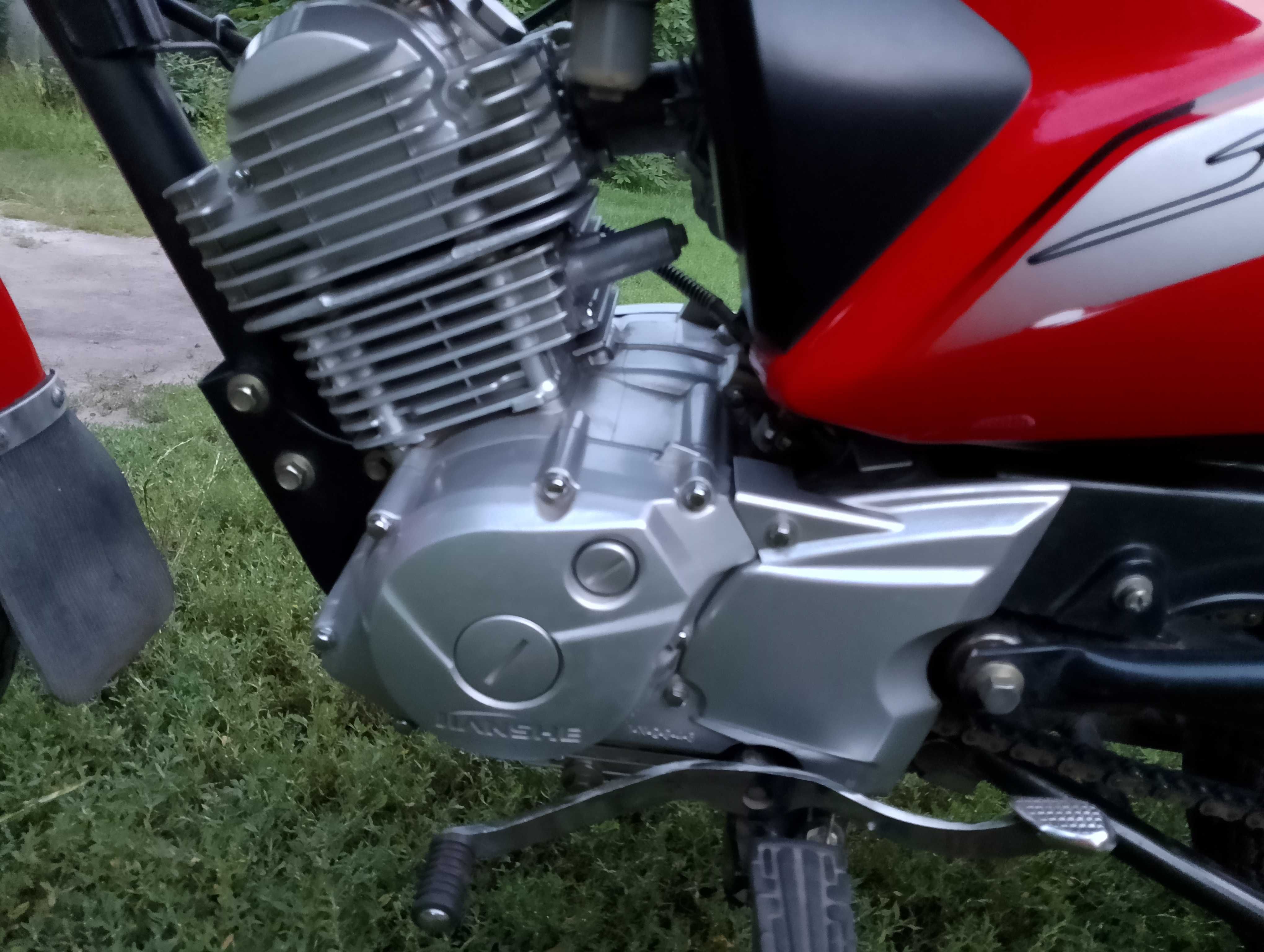 Продам гарний мотоцикл jianshi -125, yamaha ybr -125