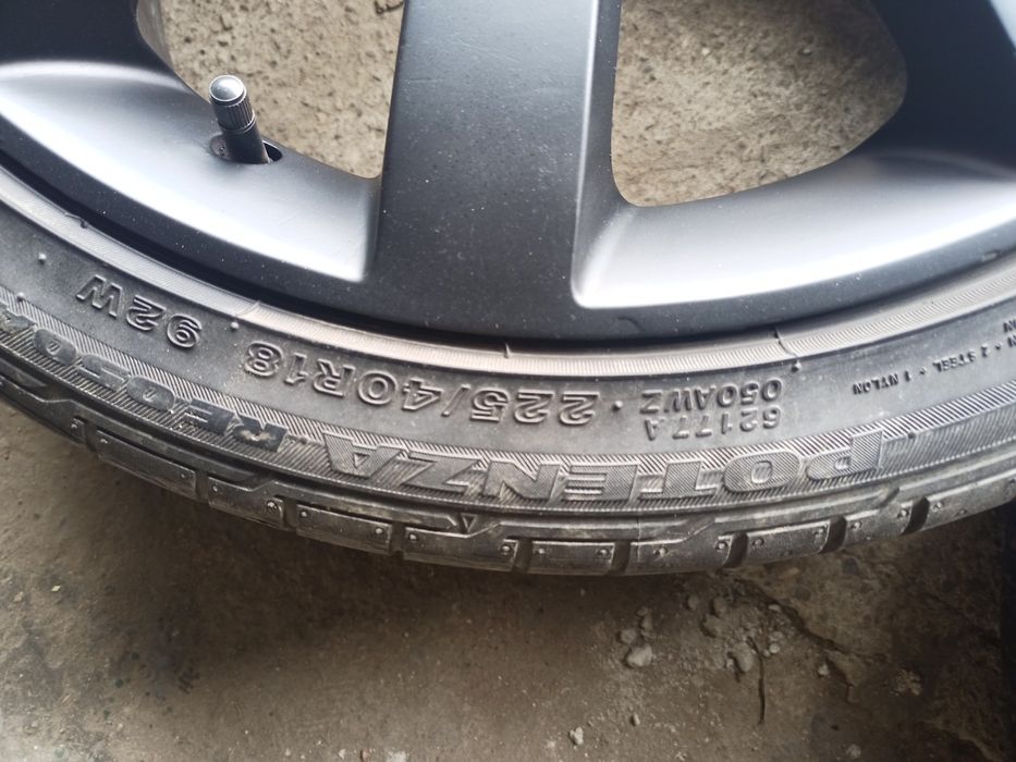 Felgi aluminiowe 18 cali opona lato
