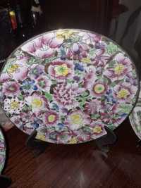 Pratos decorativos  antigos em porcelana chinesa
