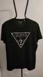 świetny nowy t-shirt GUESS