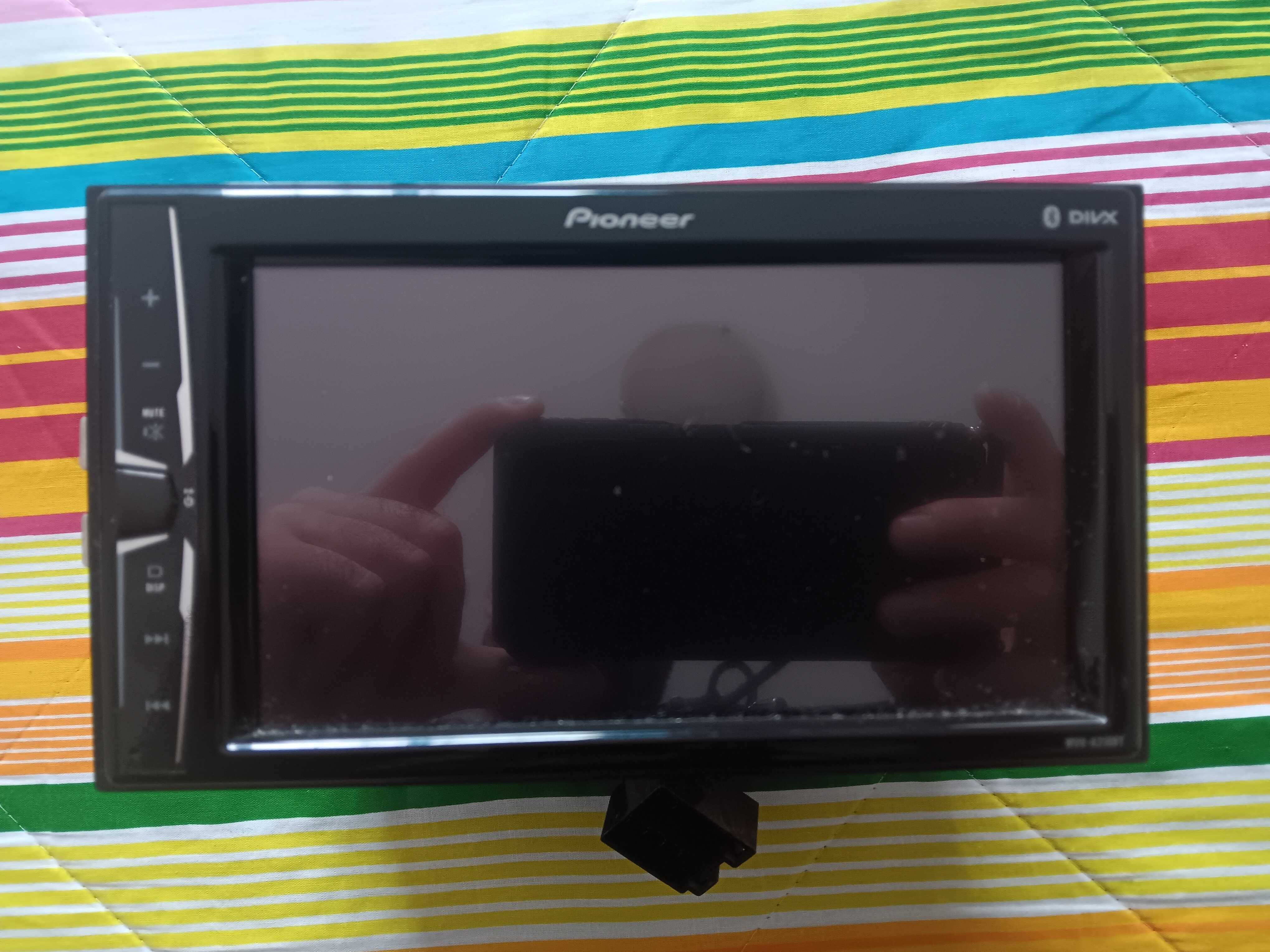 Auto Rádio Pioneer MVH-A210BT com Bluetooth