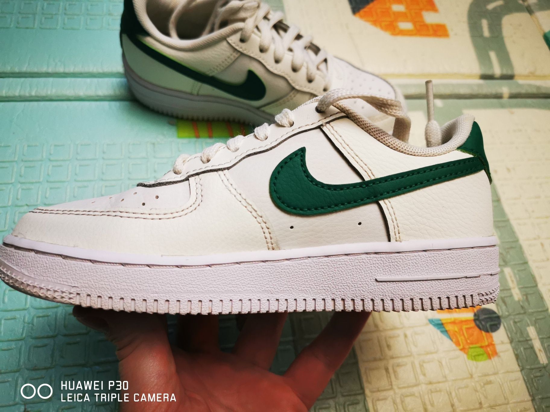 Кроссовки Nike, лимитированная серия, размер 31,5 евро