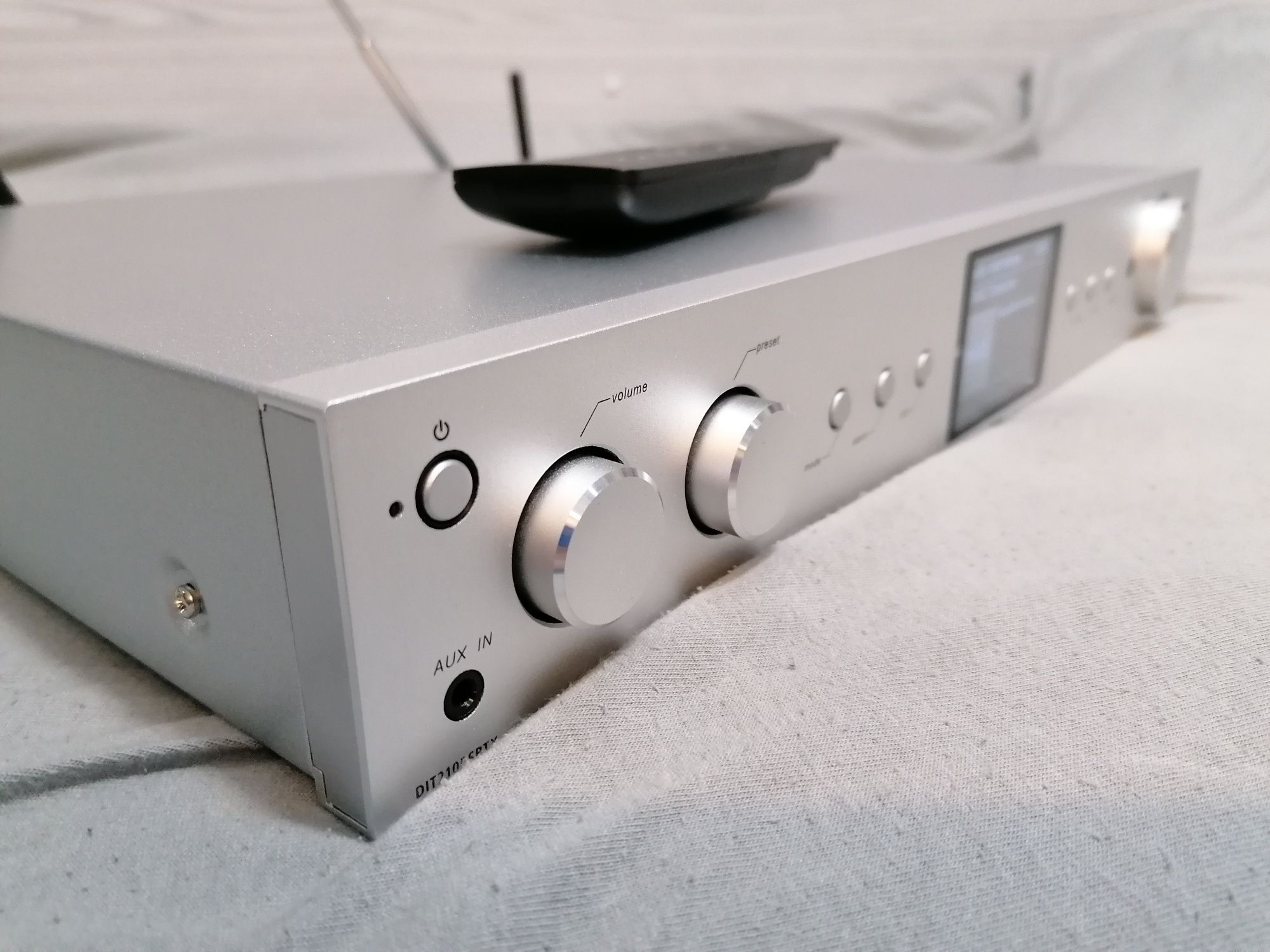 CZARNY Hama DIT 2105 SBTX Streamer