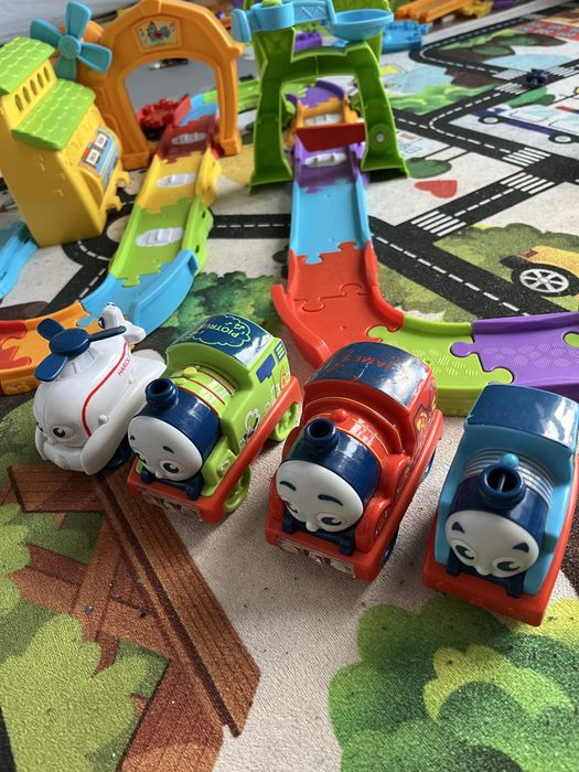 Duży zestaw tory tomek i przyjaciele thomas friends fisher price