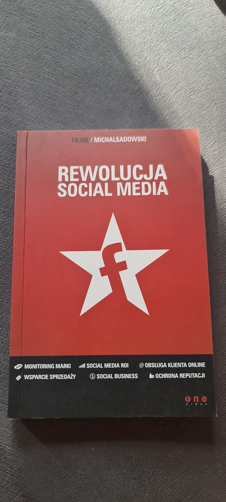 Rewolucja SOCIAL MEDIA. Michał Sadowski