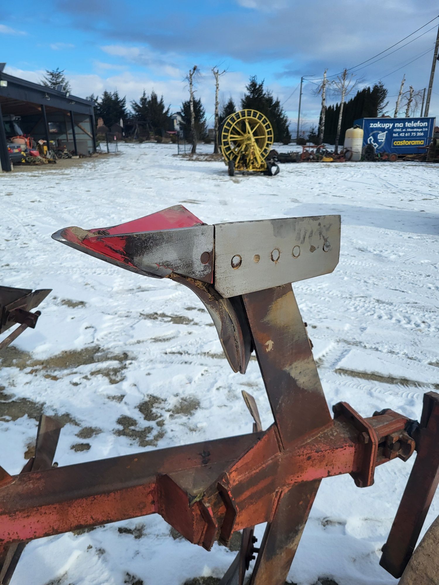 Pług 3 skibowy obrotowy Noud