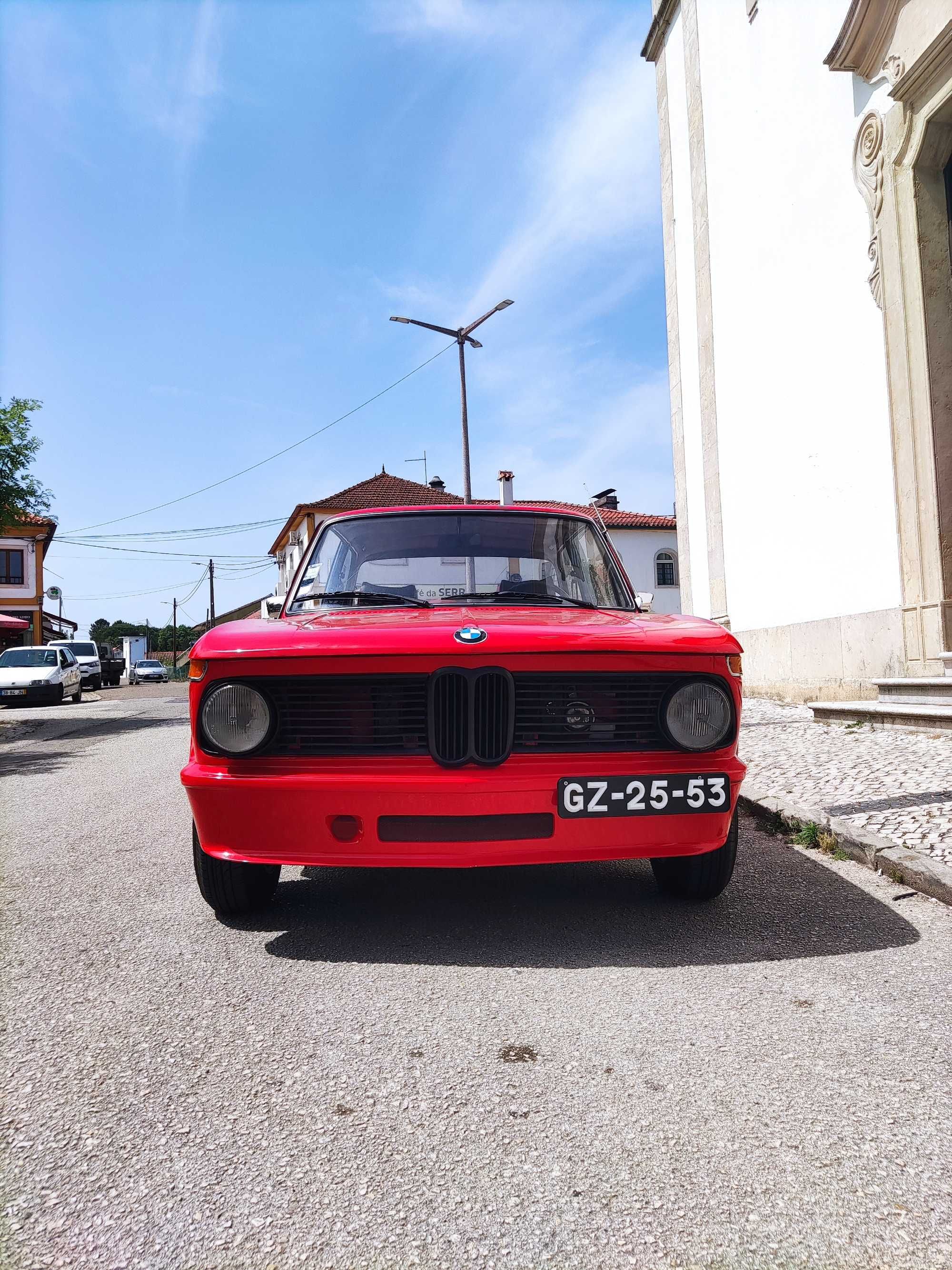 BMW 1502/1602 - Faróis quadrados