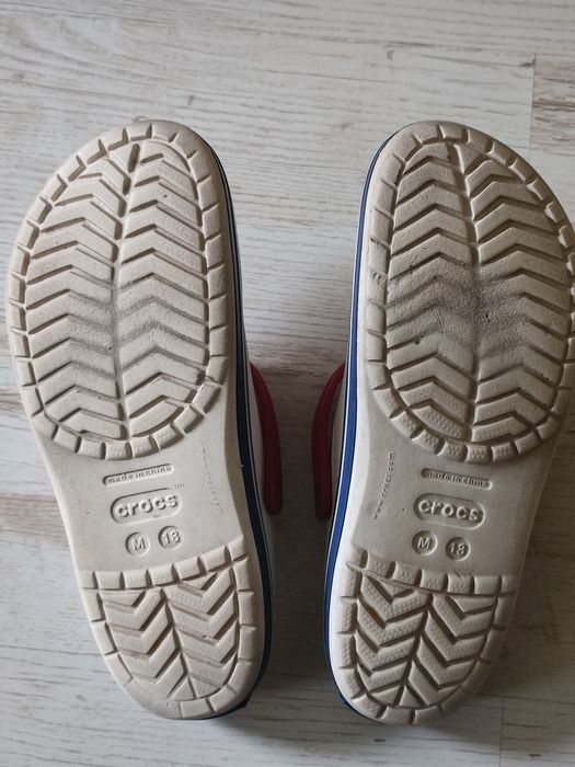 Продам мужские Crocs