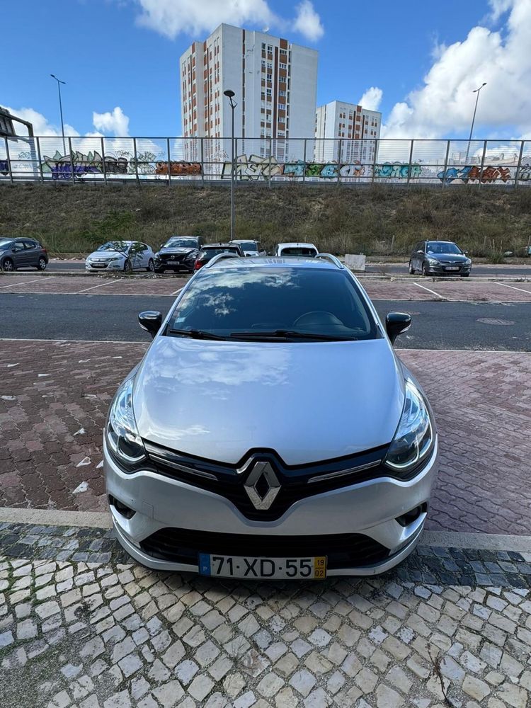 Renault Clio 2019 – 60.000 km – Impecável e pronto a andar