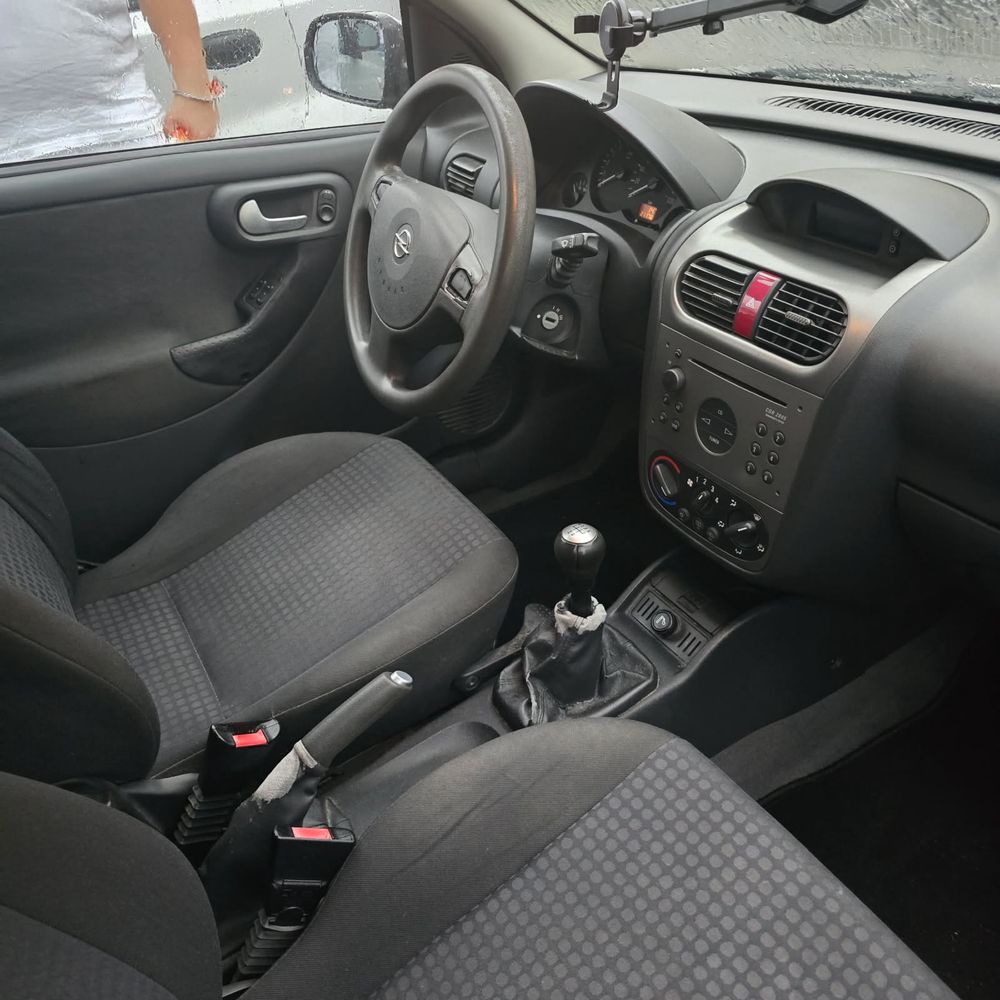 Piekna Corsa 1,2 klima 2004