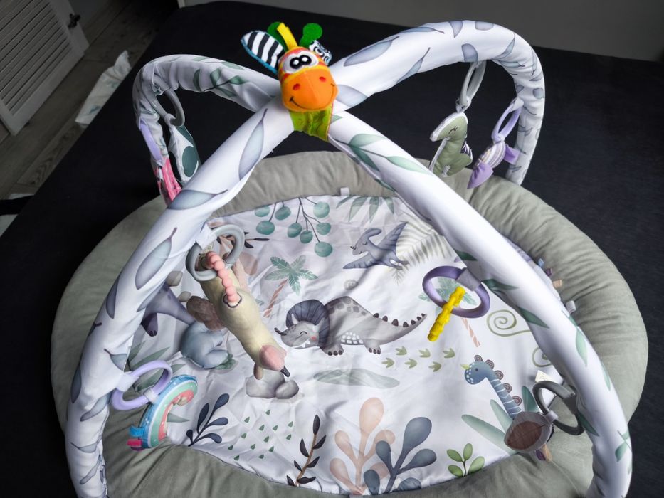 Mata edukacyjna dla dzieci i niemowląt firmy NUKIDO