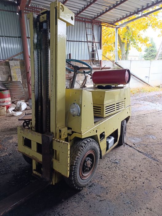 Навантажувач Балканкар DV 1792