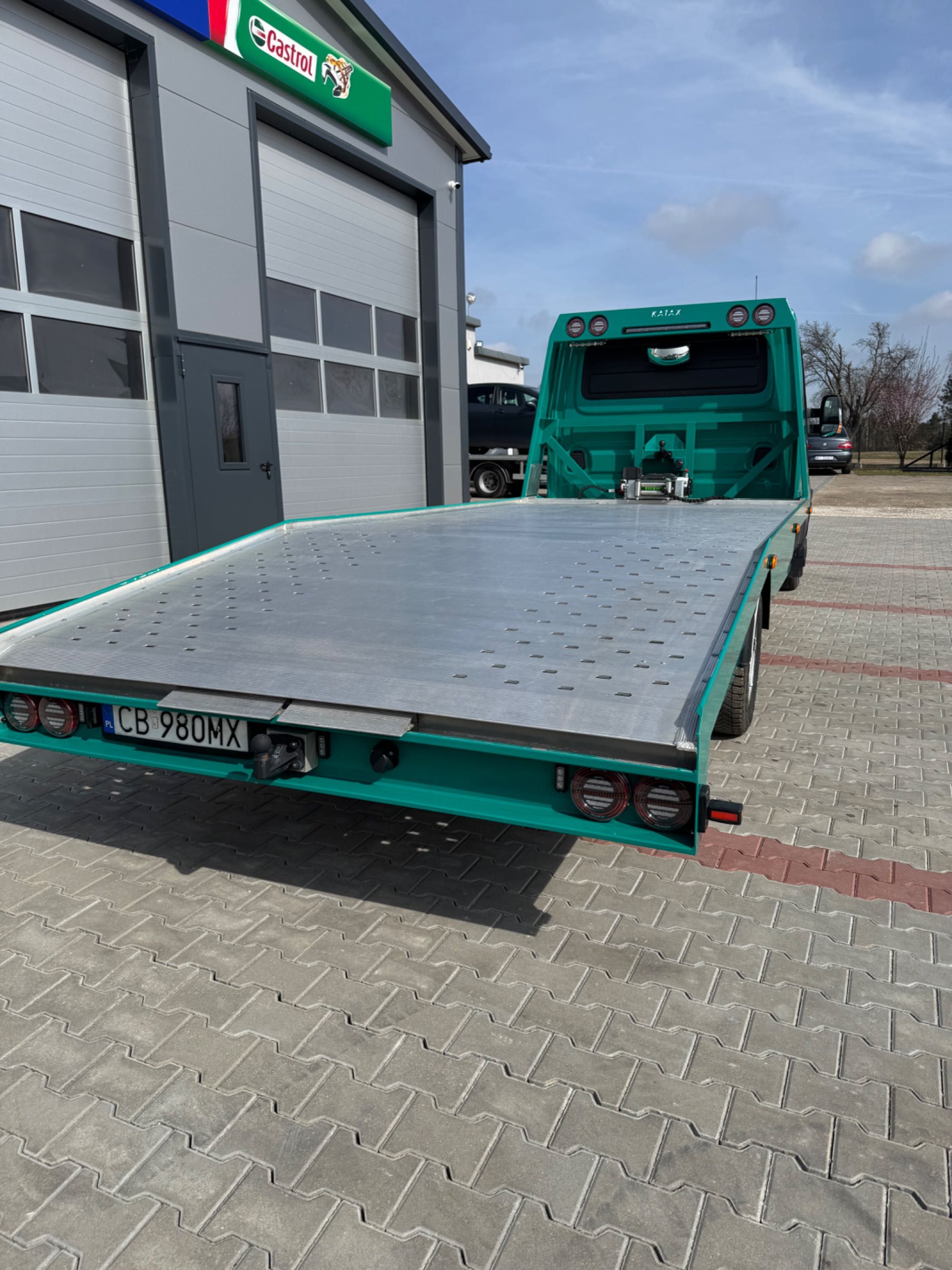 Iveco Daily Auto laweta 50C180  58 tys km 3.5t