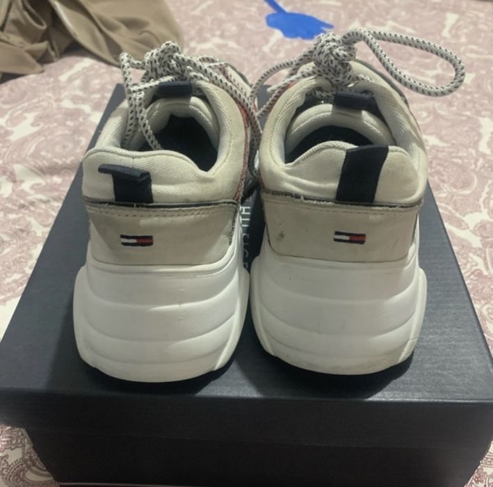 Sapatilhas mulher “Tommy Hilfiger” tamanho 37 vermelho/azul escuro