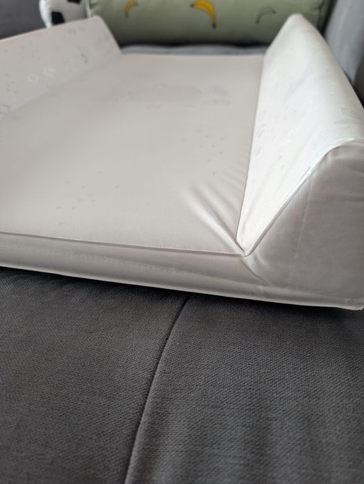 Smiki, Niedźwiadek, przewijak z miarką