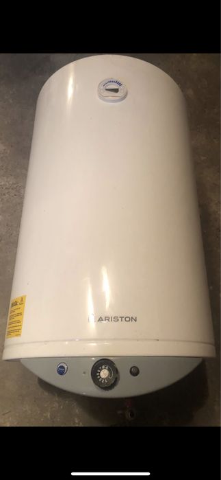 Podgrzewacz gazowy do wody Ariston 100l