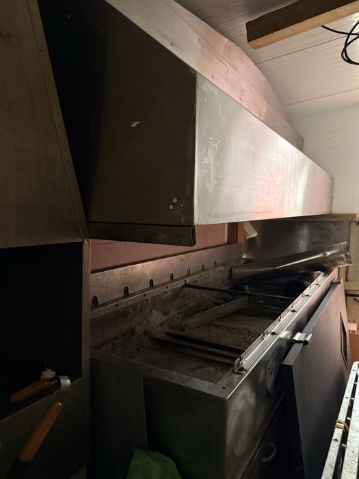 Grelhador a carvão 24 Espetos