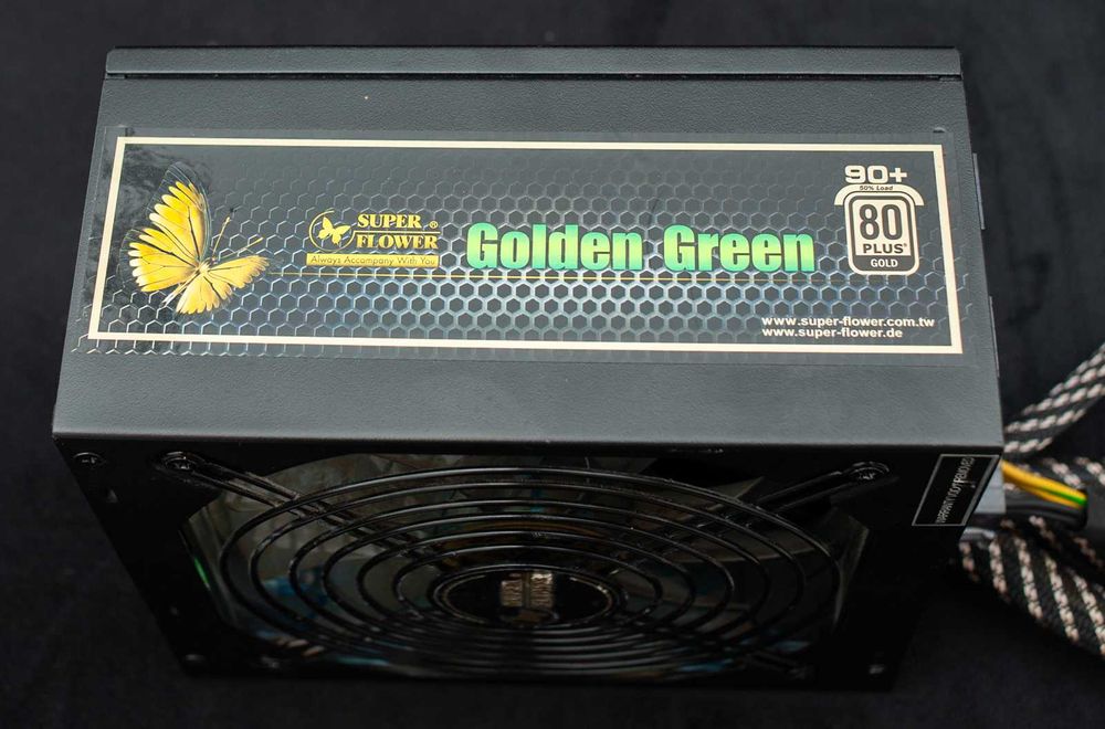 Super Flower Golden Green 80+ gold 800W + custom cable