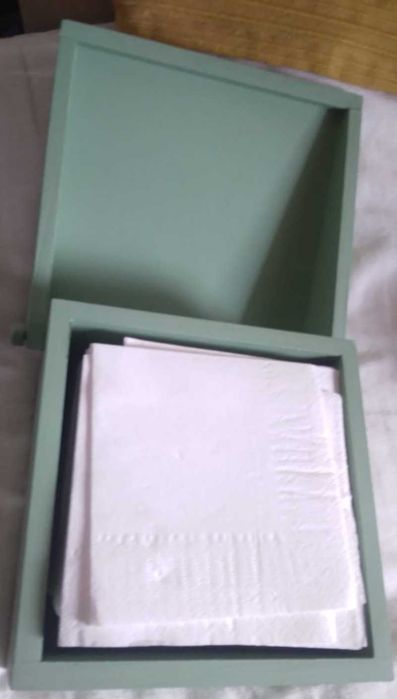 Caixa para guardanapos vintage