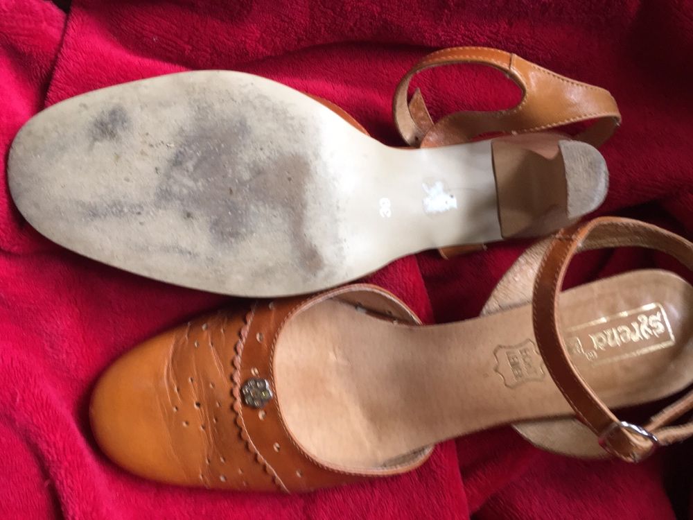 Buty r.39 skórzane + nowe fleki gratis vintage Syrena