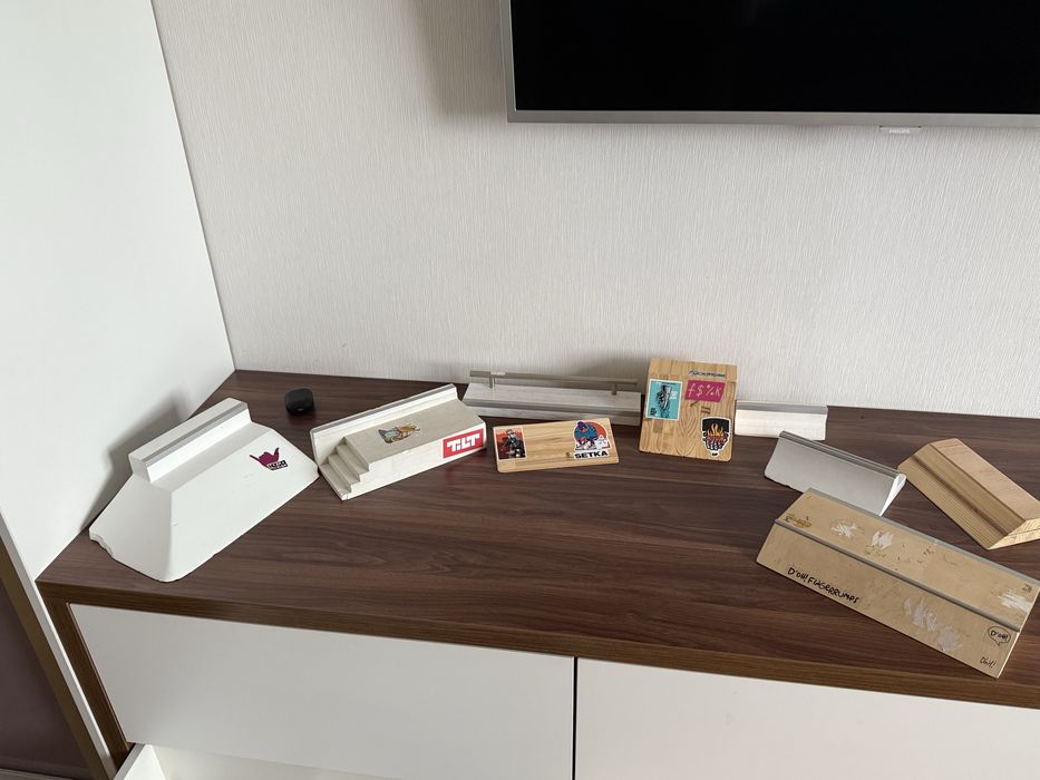 Продам фигуры для фингерборда, и сам фингерборд. Doh, Dk, Fingerboard