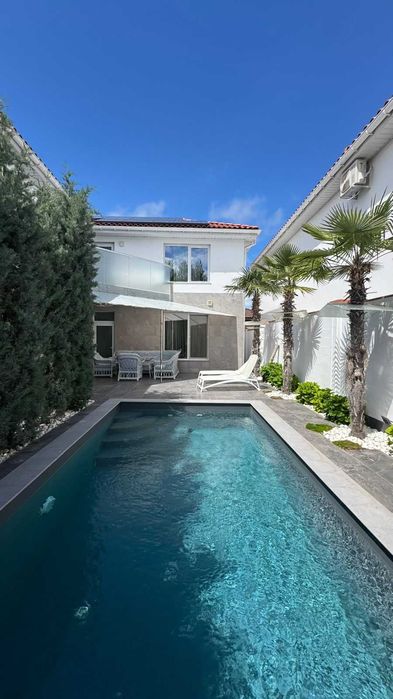 Продам дом в Совиньоне