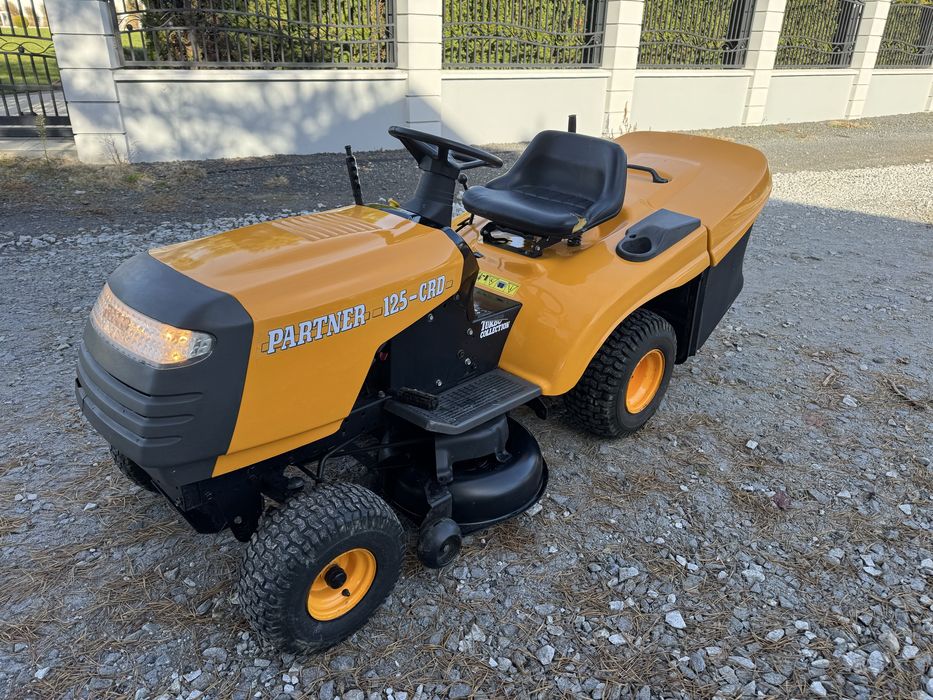 Traktorek kosiarka z koszem  Partner (Husvarna)