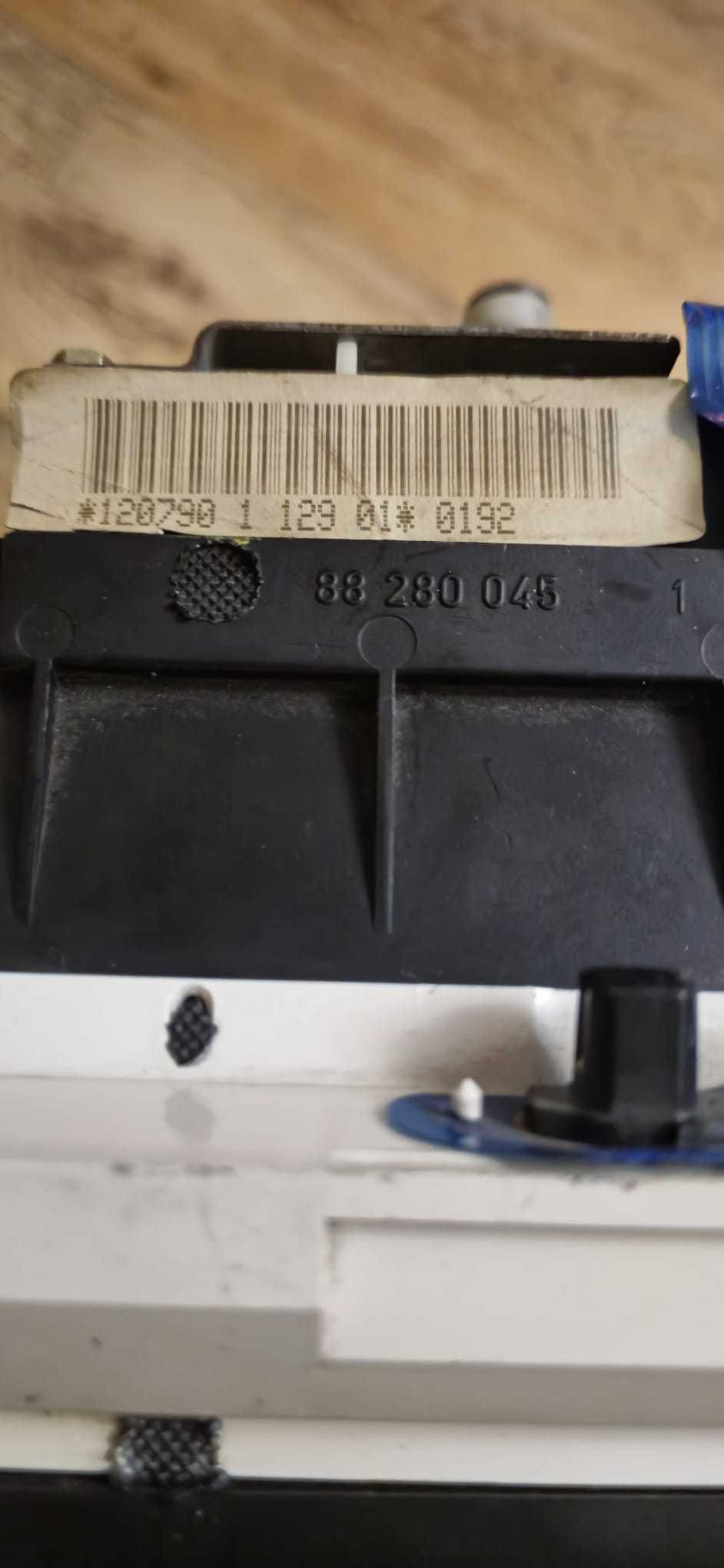 Licznik VW Golf MK2 (83-92r.) 1,6 8V na Linkę Oryginalny VDO