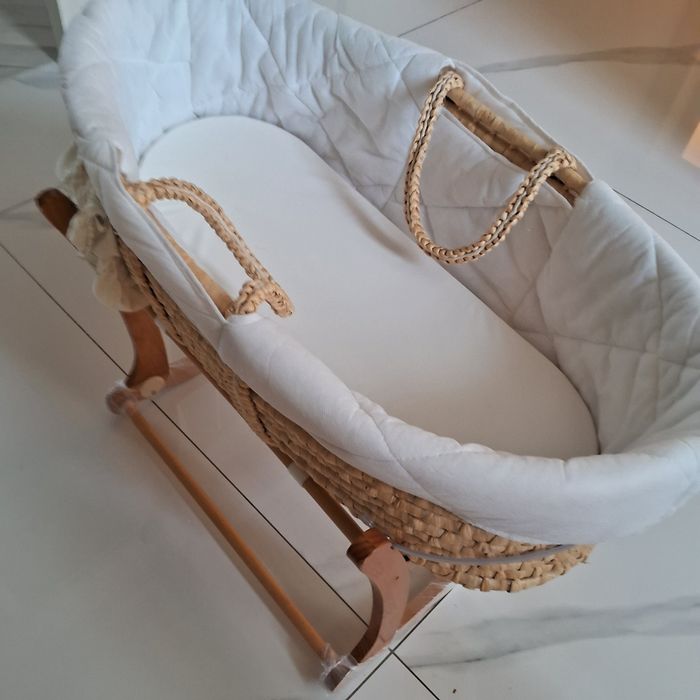 Кроватка, люлька для немовлят