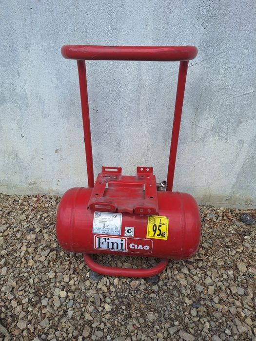 Sprzedam butlę kompresora 6 l fini