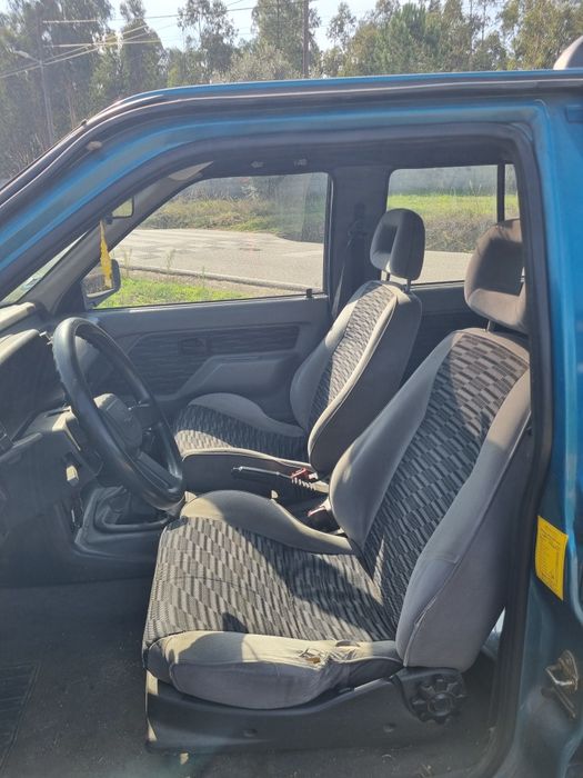 Opel Frontera 2.3