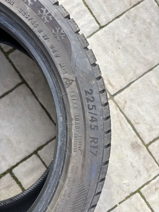 Продам резину зимову 225/45/17