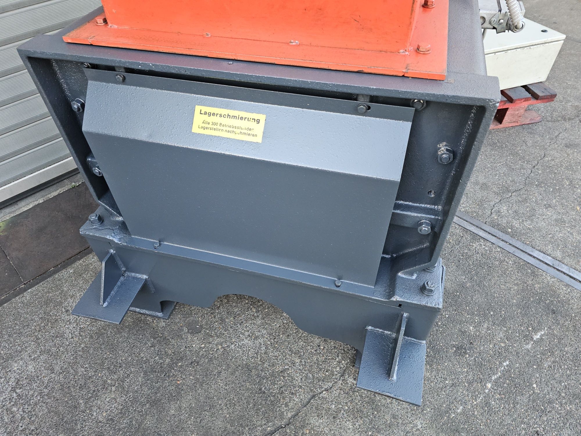 Untha RS30 2x11kW rębak kruszarka rozdrabniacz no weima vecoplan
