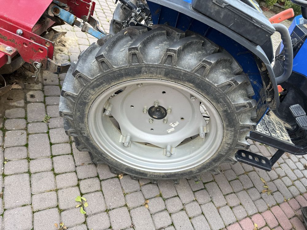 Продам трактор колісний Solis 26 4WD