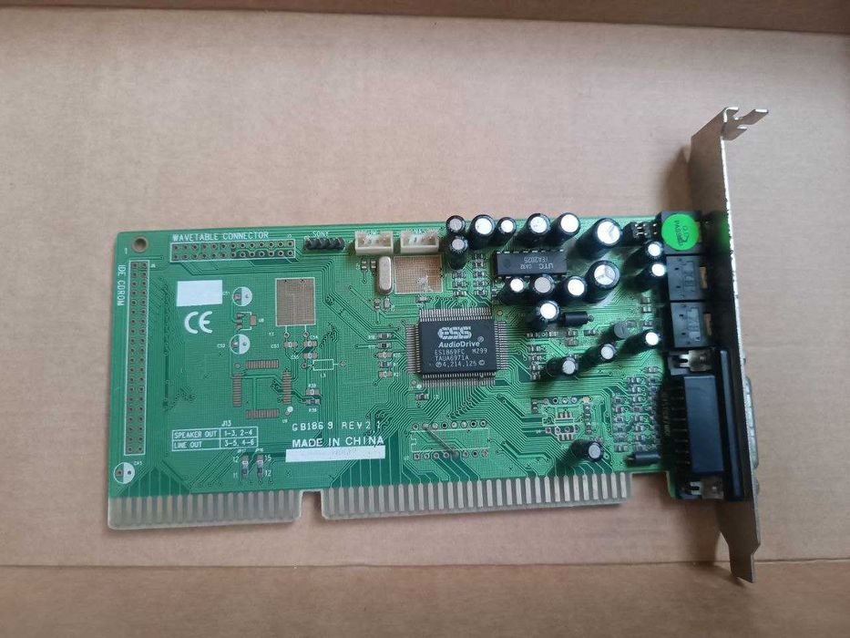 Звуковая карта для компьютера ESS Audio Drive ES1869FC ISA