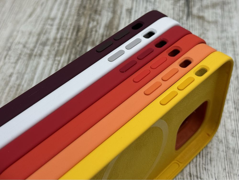 Чехол Silicone Case MagSafe на iPhone 12/ 12 Pro с анимацией