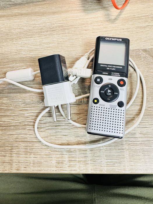 Диктофон Olympus VN-712PC
