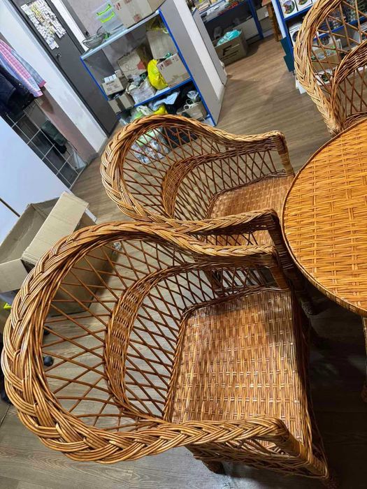 Продам плетеную мебель