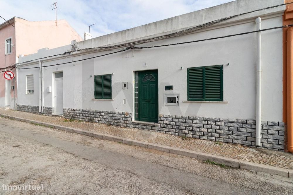 Oportunidade Única no Coração da Baixa da Banheira!